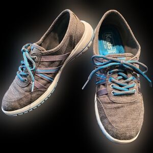 Keds Women's Gray Sneakers with Blue Accents